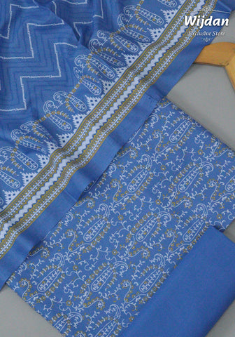 Wrinkle Free Un-Stitched Printed Coll'25 Vol-24 by Amna Khadija D-14 Wrinkle Free Un-Stitched Printed Coll'25 Vol-24 by Amna Khadija D-14