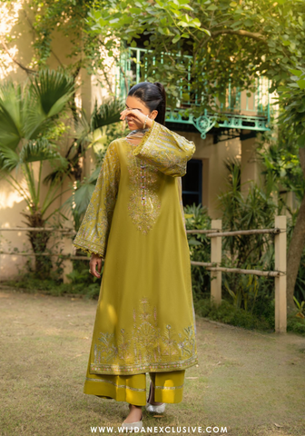 Rua by Casual Lite | Stitched Pre Fall Linen Drop-II Collection - 2025 (OLIVE MUSTARD) Rua by Casual Lite | Stitched Pre Fall Linen Drop-II Collection - 2025 (OLIVE MUSTARD)