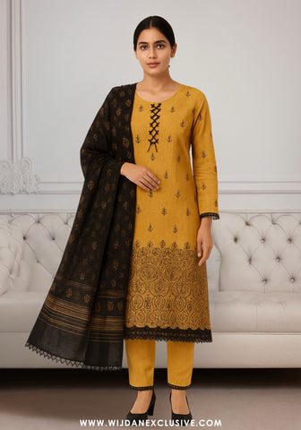 Saman Unstitched Embroidered Lawn Collection - 2025 D-05 Saman Unstitched Embroidered Lawn Collection - 2025 D-05