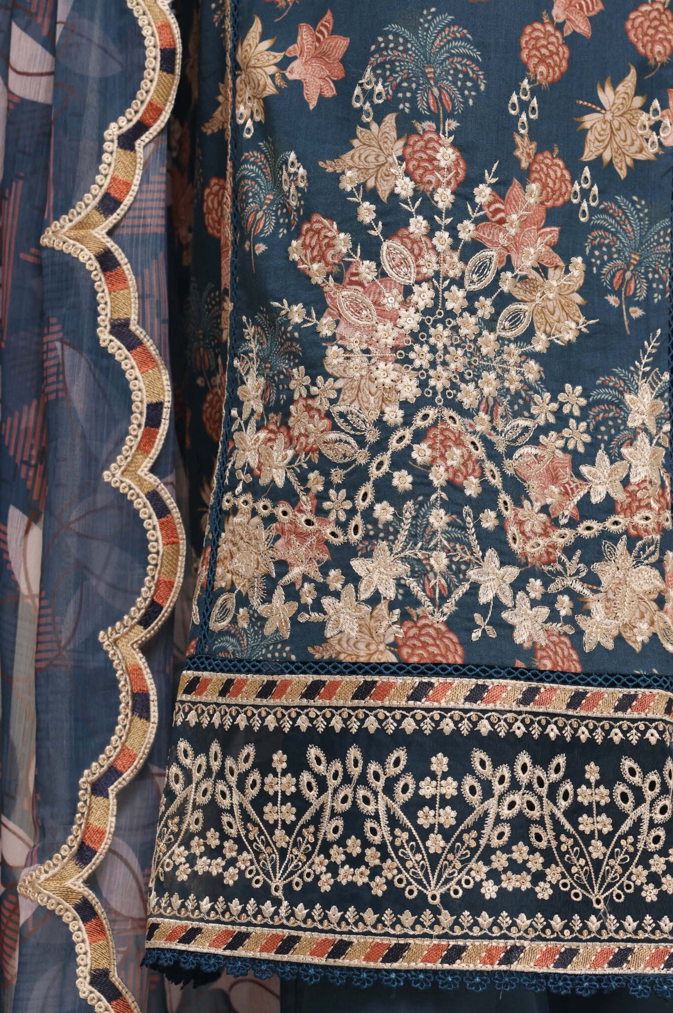 Signature by Sadabahar | Stitched Embroidered Festive Collection - 2026 (D-10)