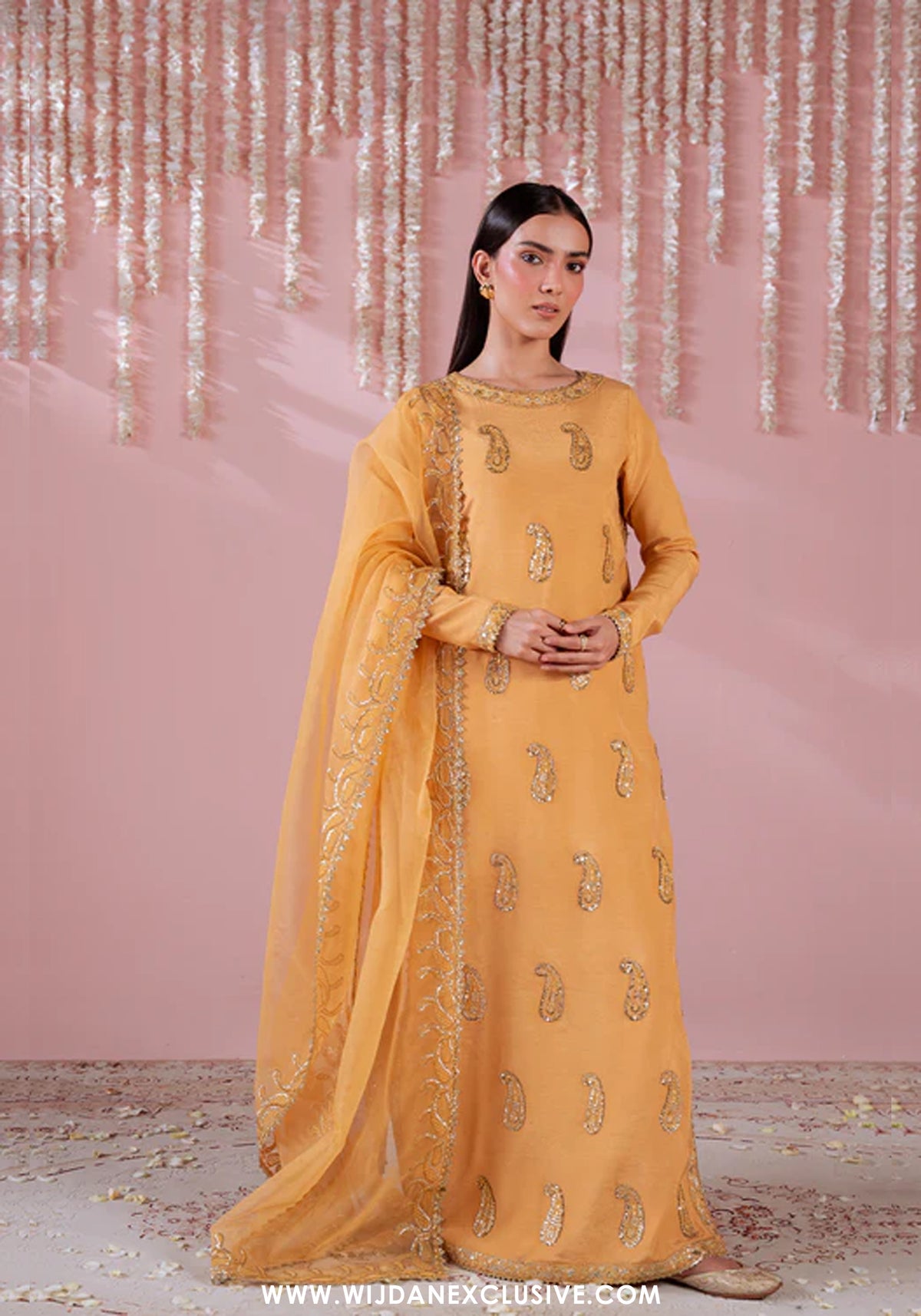 Her to Her Formal Unstitched by Emaan Adeel (LAIBA)