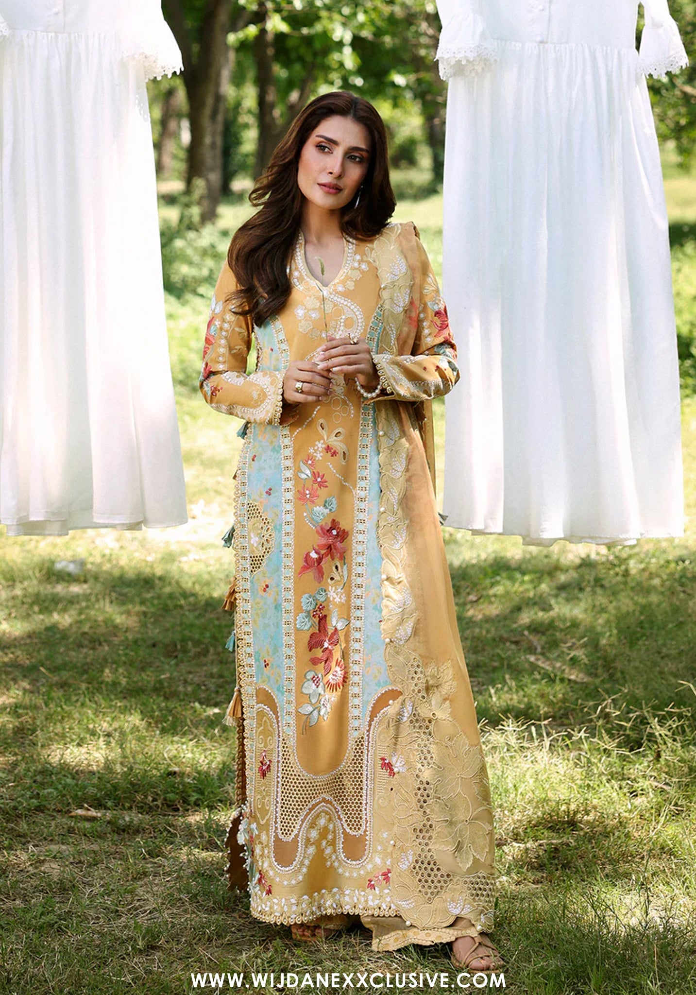 Afrozeh Unstitched Luxury Embroidered A-Lawn Edit'26 (LEIAL)