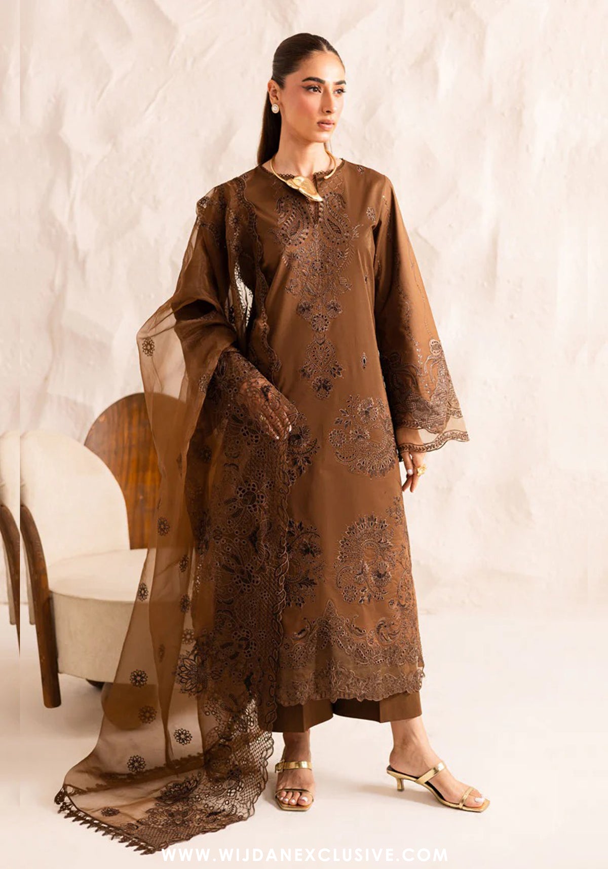 Marjjan Guzel Unstitched Embroidered Lawn Collection - 2025 SMC-206 (Brown)