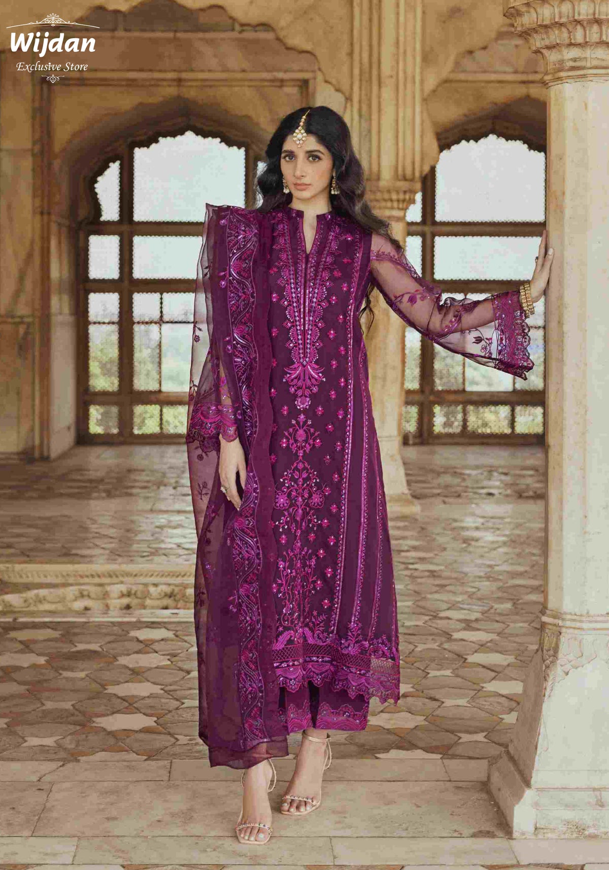 Zainab Chottani Luxury Collection'24 D-10