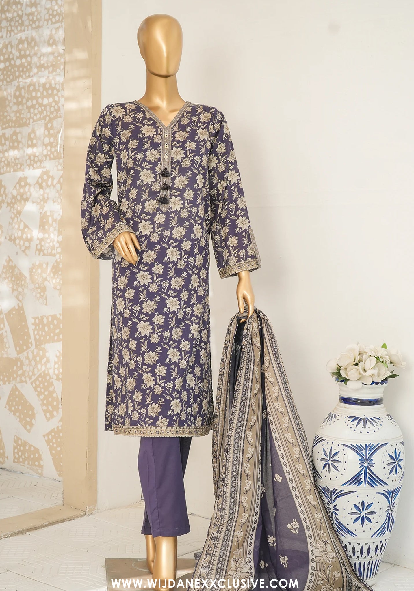 Bin Saeed Stitched Exclusive Printed Lawn Vol-07 Collection – 2026 (D-11)