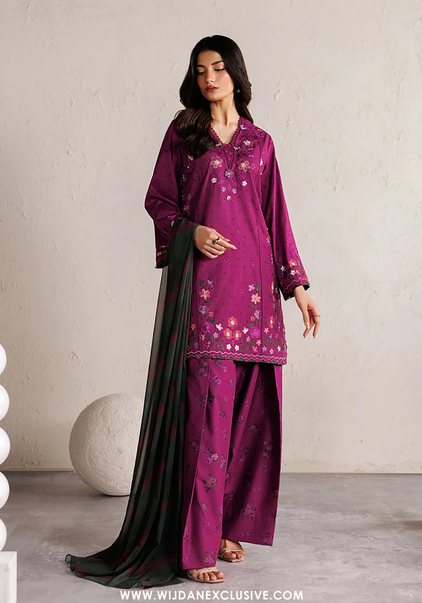 Iznik Unstitched Embroidered Festive Lawn Collection - 2026 (IBE-01)