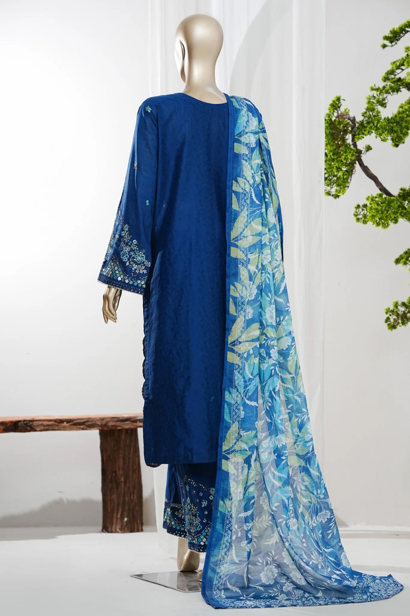 Bin Saeed Stitched 3pc Luxury Embroidered Jacquard Collection - 2026 (D-11)