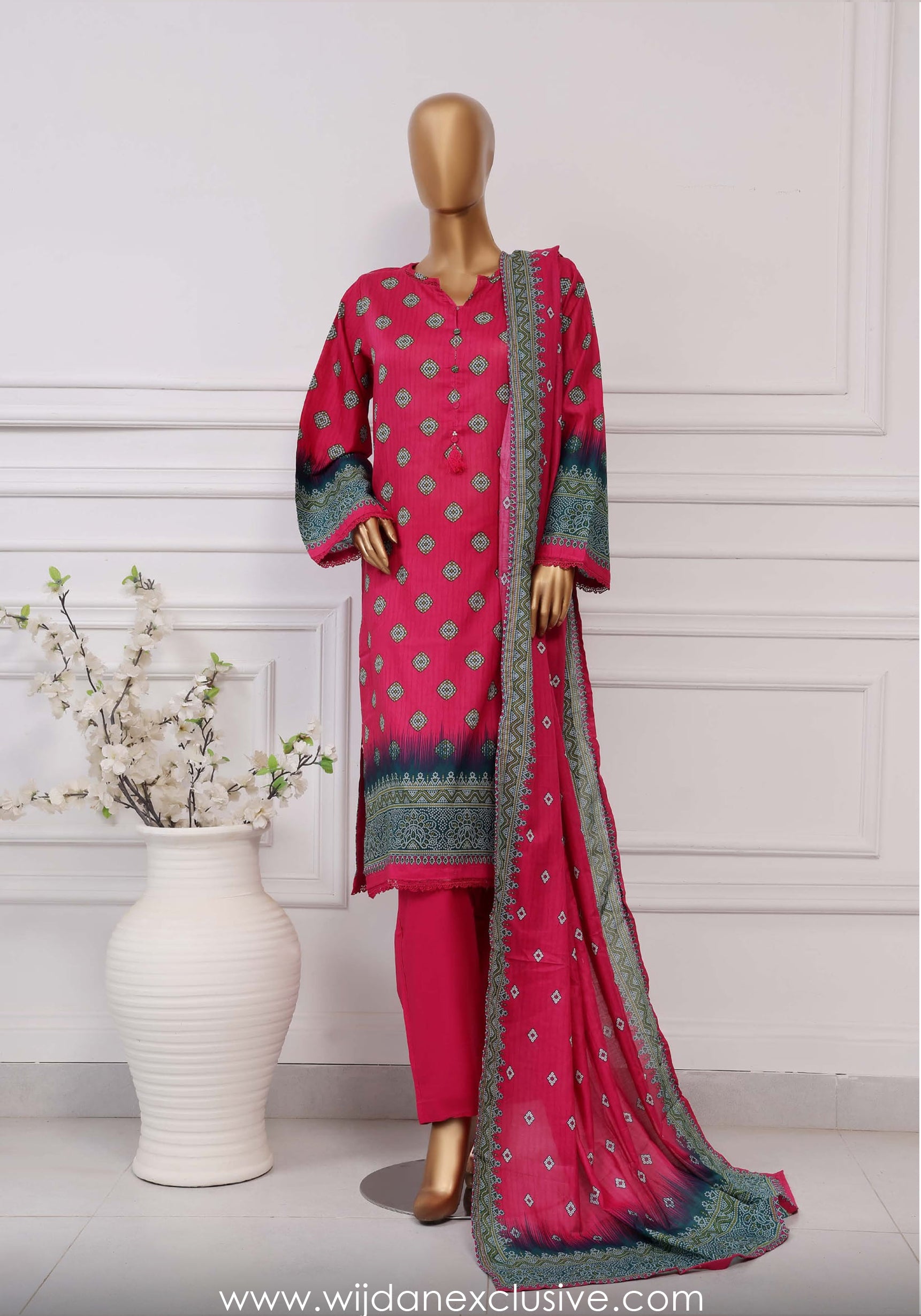 Sadabahar Printed Lawn Collection'25 Vol-04 D-12