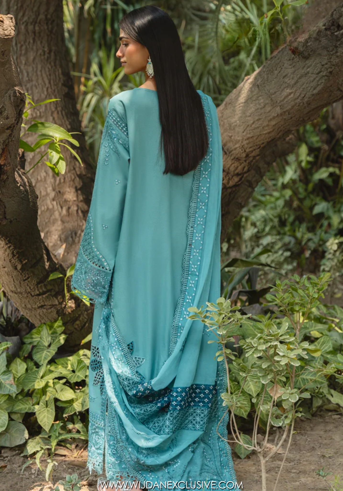 Izel by Marjjan | Unstitched Karandi Embroidered Collection - 2026 (MSK-06-B)