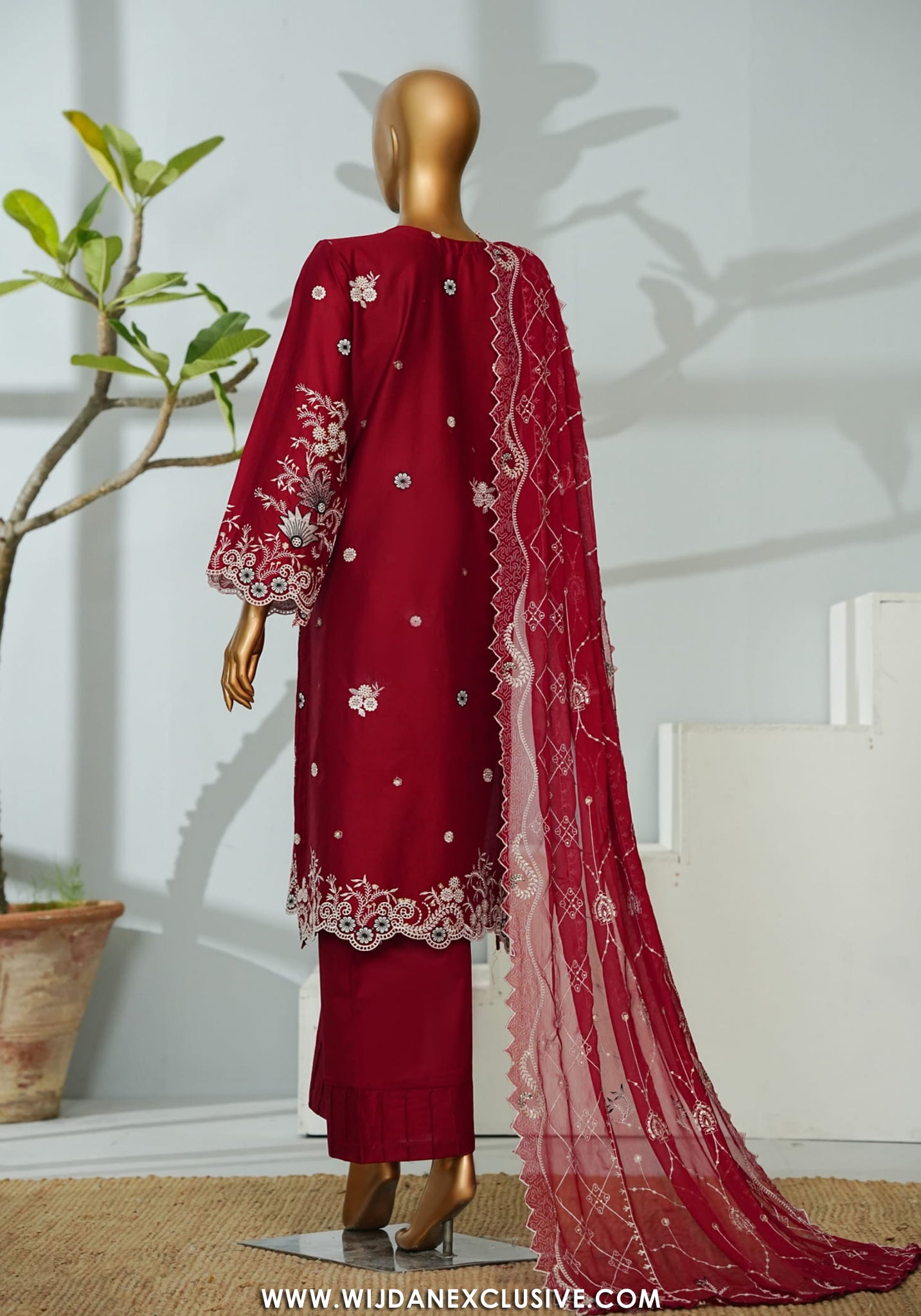 Bin Saeed Stitched Luxury Embroidered 3PC Collection - 2026 BSLE26-015