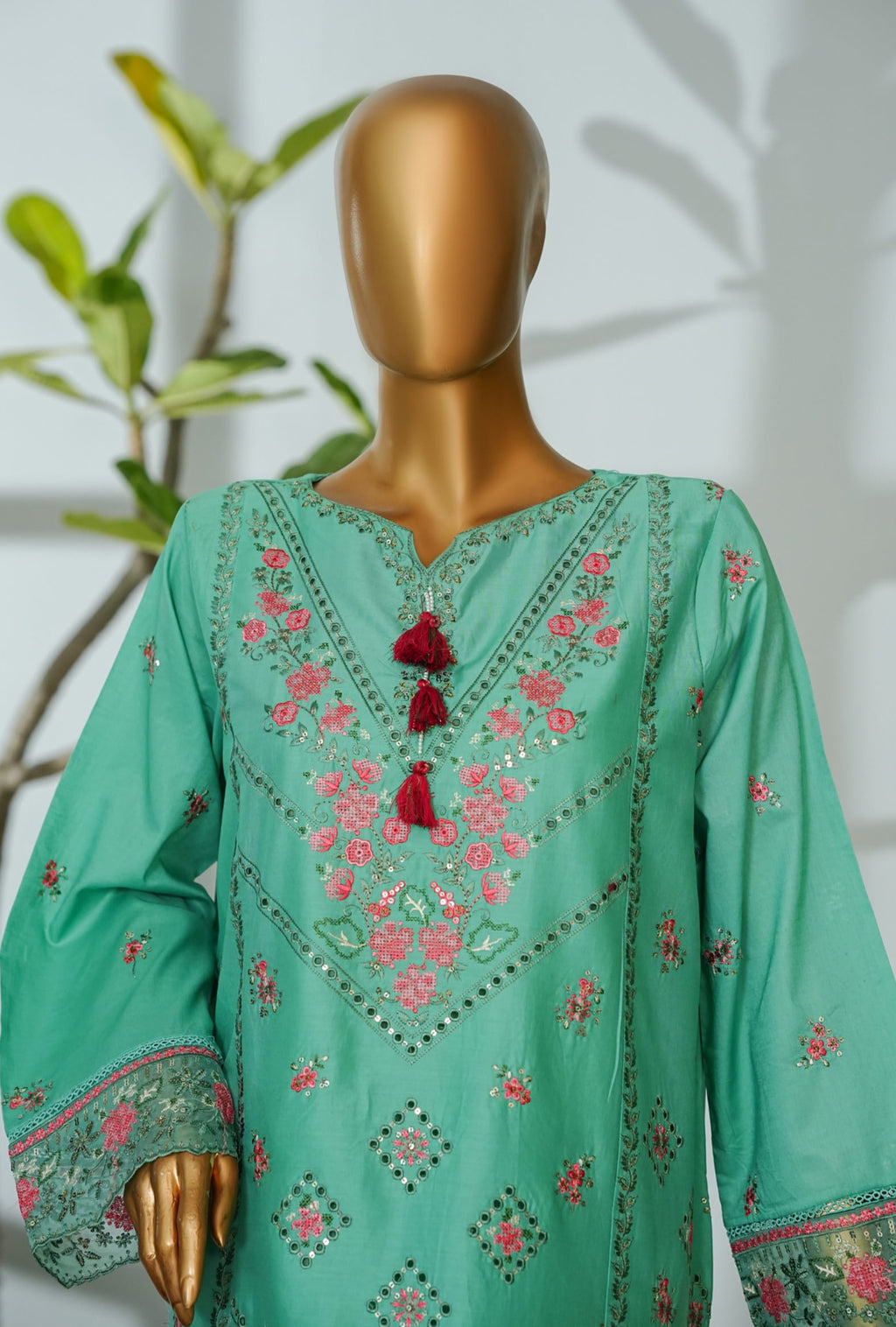 Bin Saeed Stitched Luxury Embroidered 3PC Collection - 2026 BSLE26-017