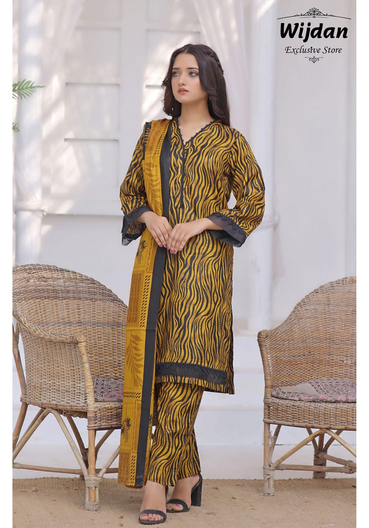 Designer Lawn 3PC Printed Collection D-17