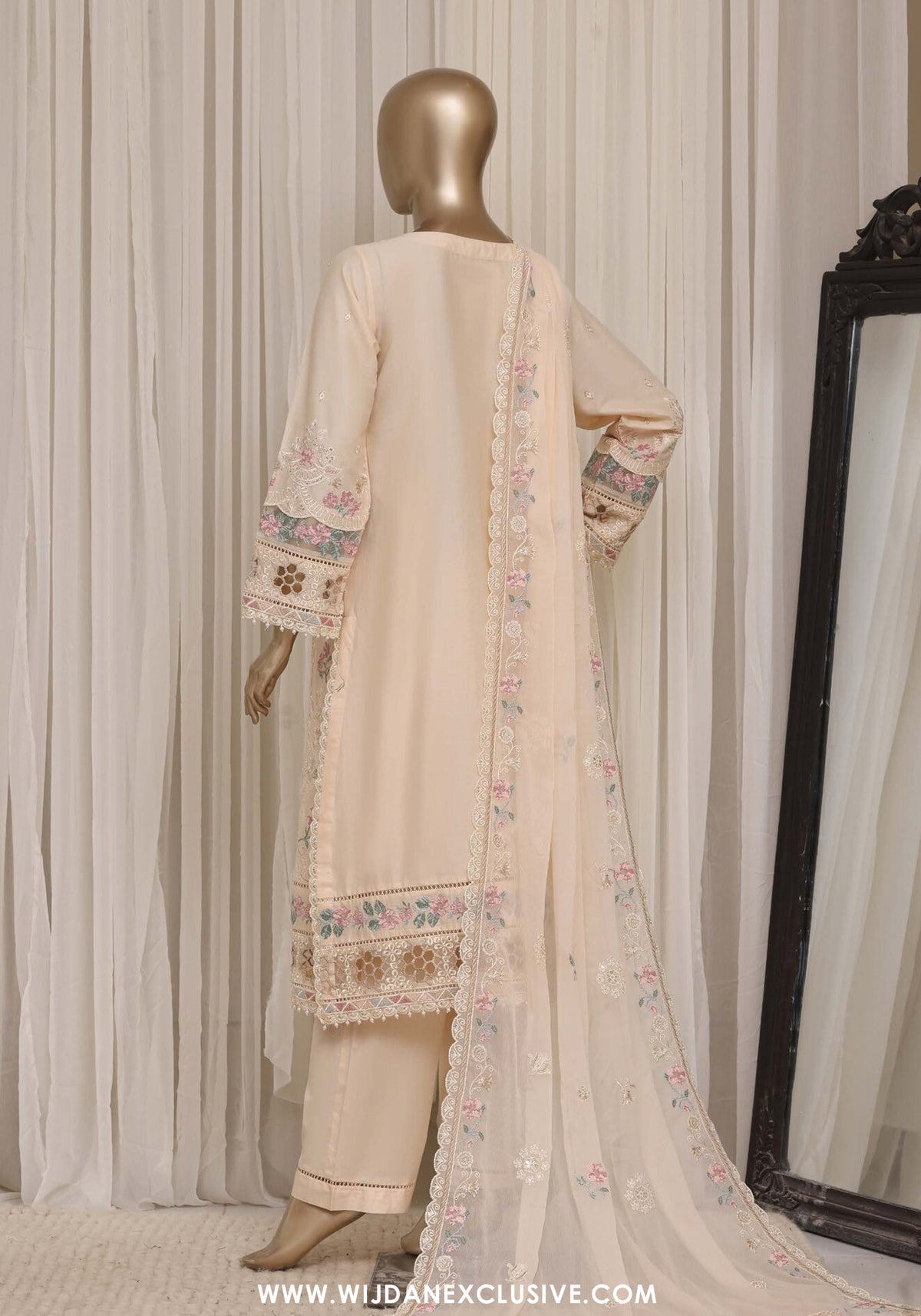 Sadabahar Stitched Luxury Embroidered Festive Vol-08 Collection - 2026 (D-01)