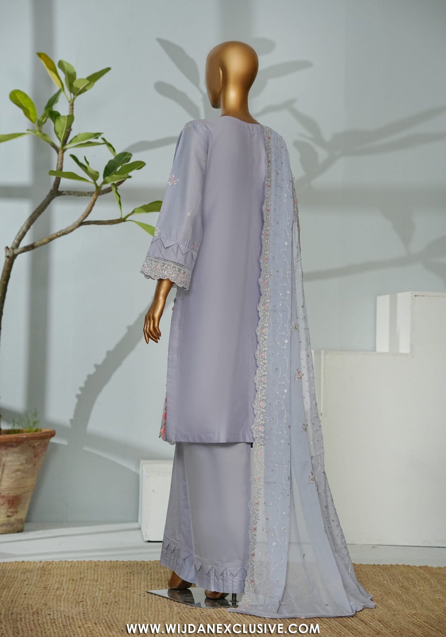 Bin Saeed Stitched Luxury Embroidered 3PC Collection - 2026 BSLE26-001