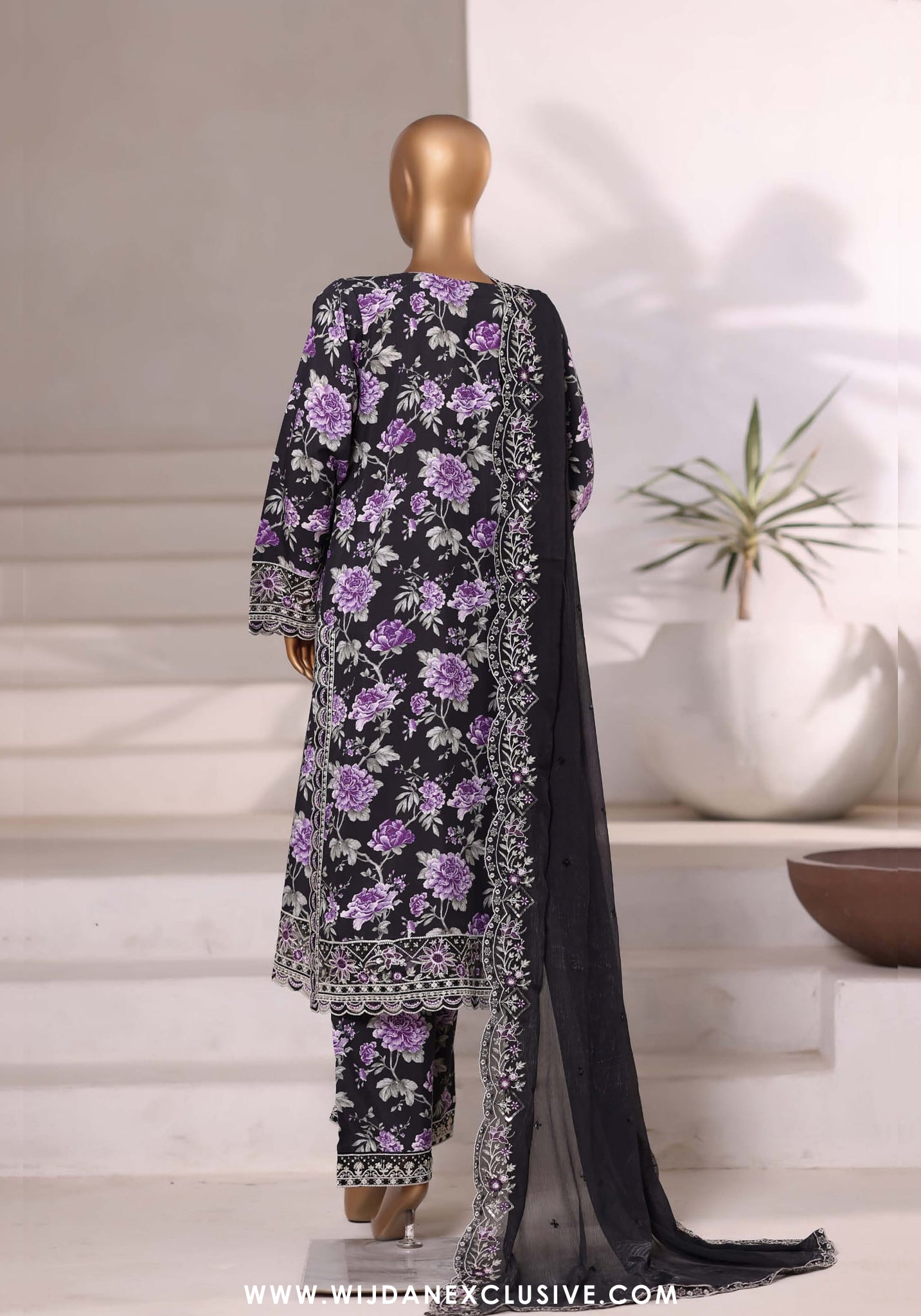 Sadabahar 3PC Stitched Luxury Embroidered Viscose Collection - 2025 (BLACK)