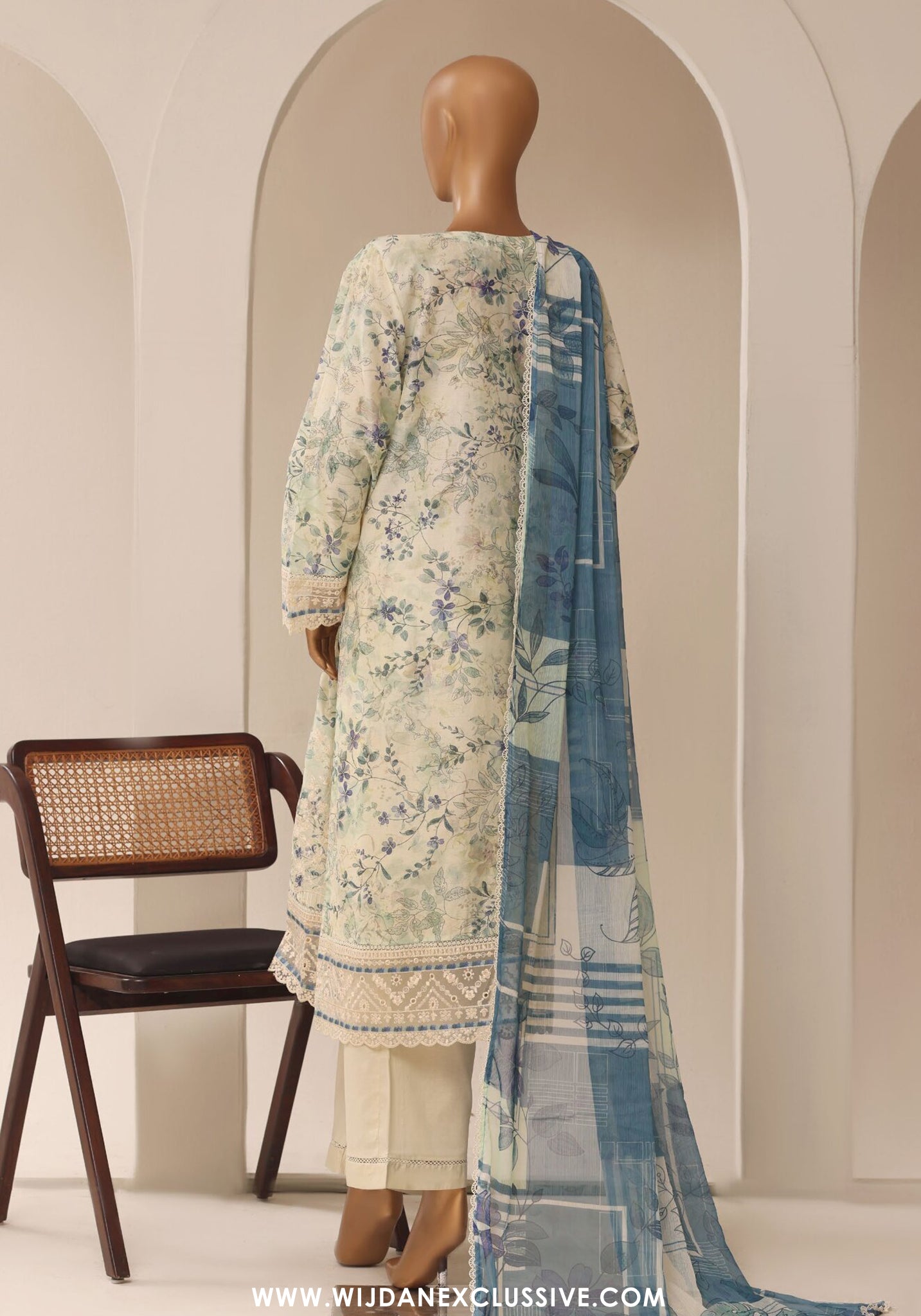 Signature by Sadabahar | Stitched Embroidered Festive Vol-01 Collection – 2026 (D-01)