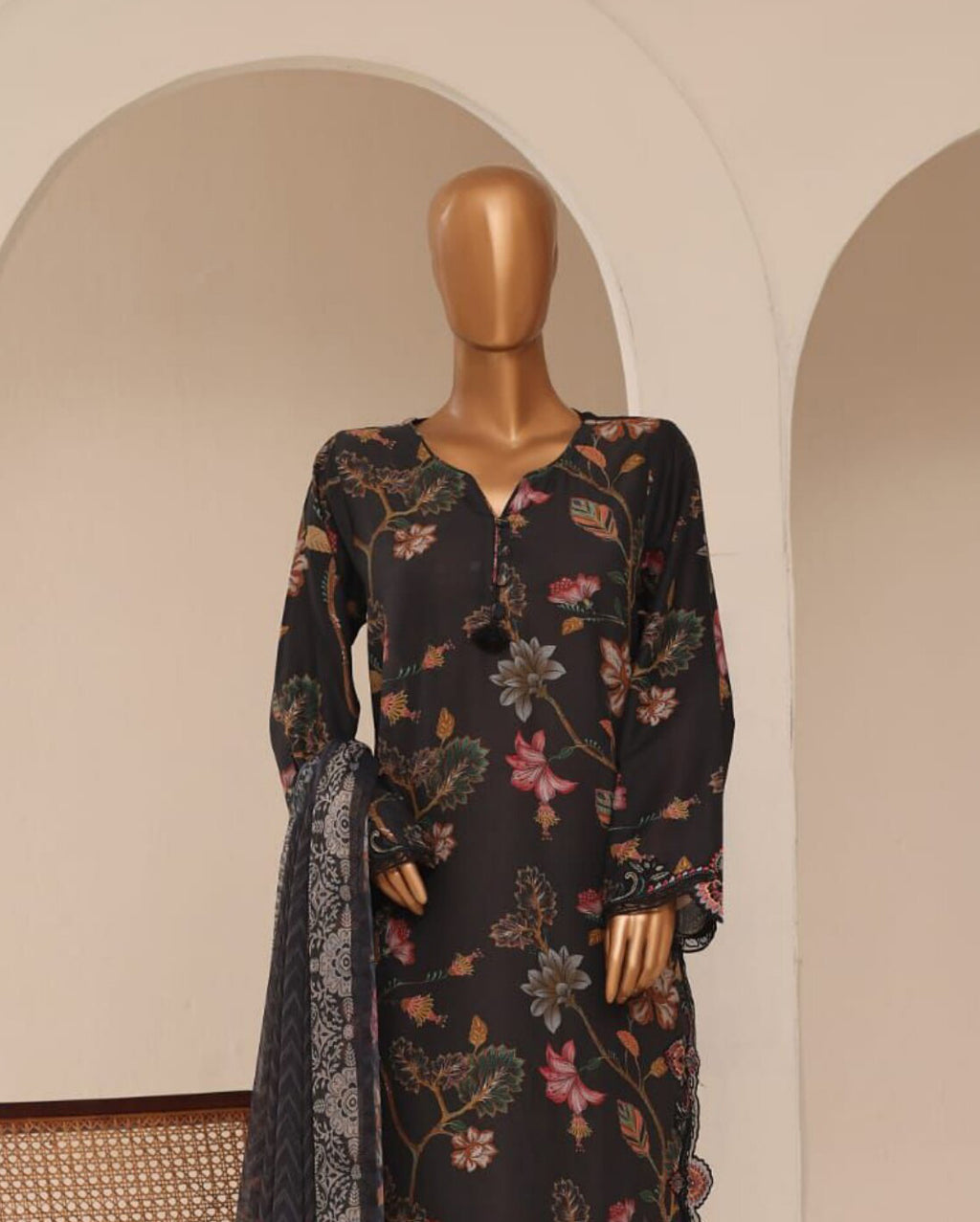 Sadabahar Cutwork Stitched 3pc Lawn Collection - 2026 (D-01)
