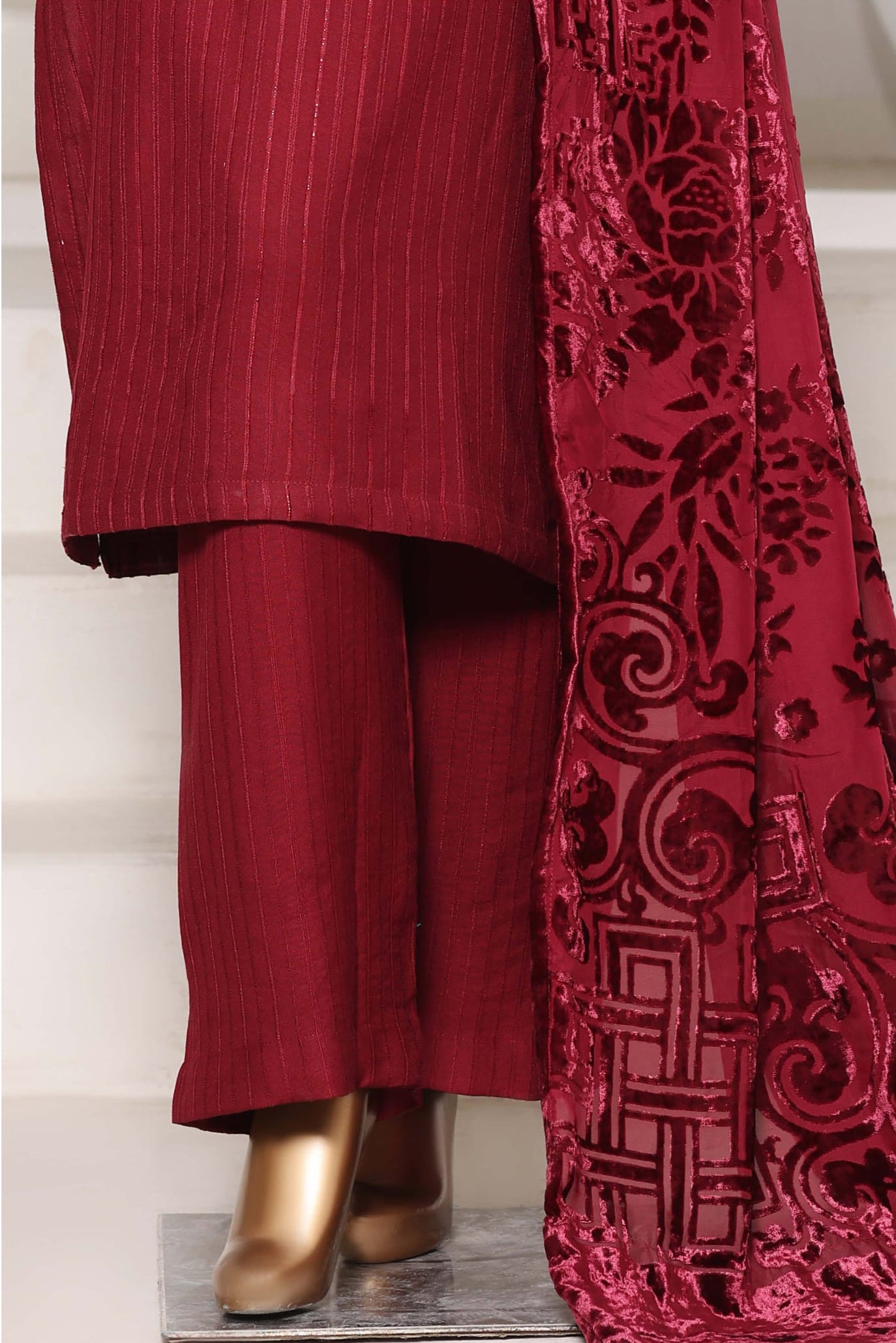 Sadabahar Stitched Luxury Dhanak with Palachi Shawl Collection - 2025 (MAROON)