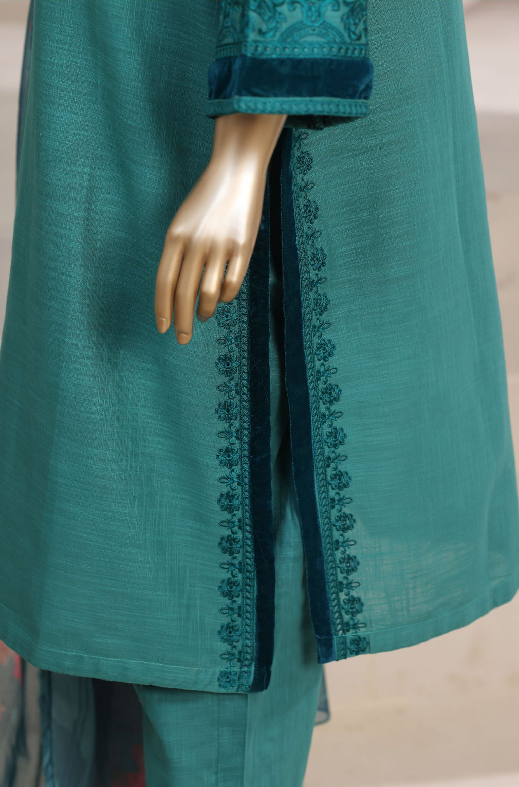 Sadabahar Stitched 3PC Festive Embroidered Cotton Co-Ords Collection - 2026 SB26FEC-01