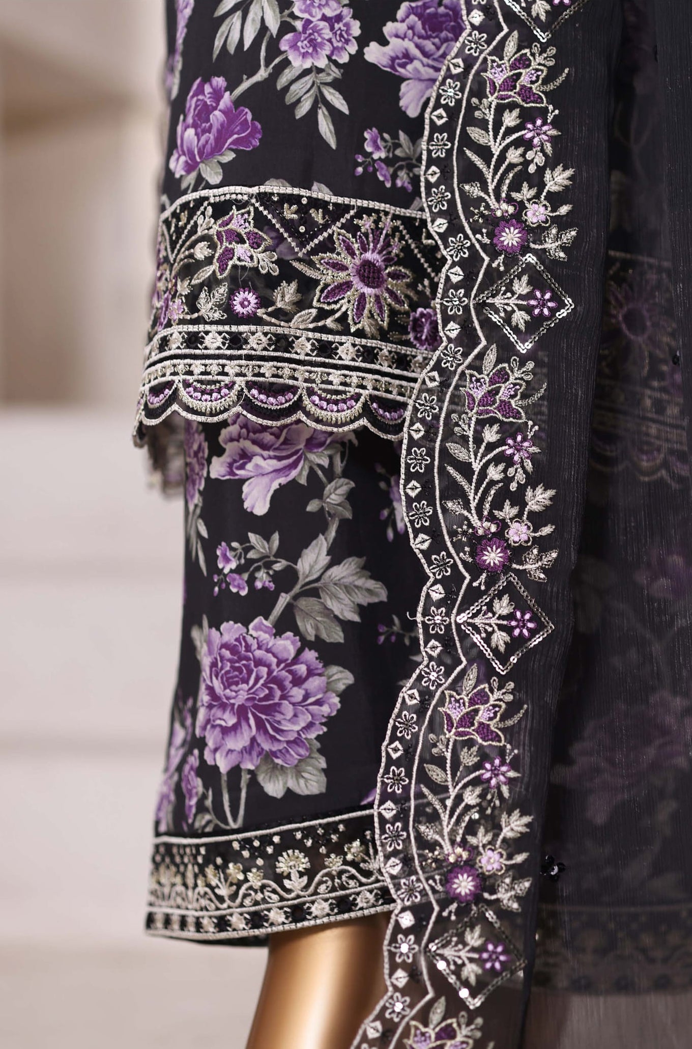 Sadabahar 3PC Stitched Luxury Embroidered Viscose Collection - 2025 (BLACK)