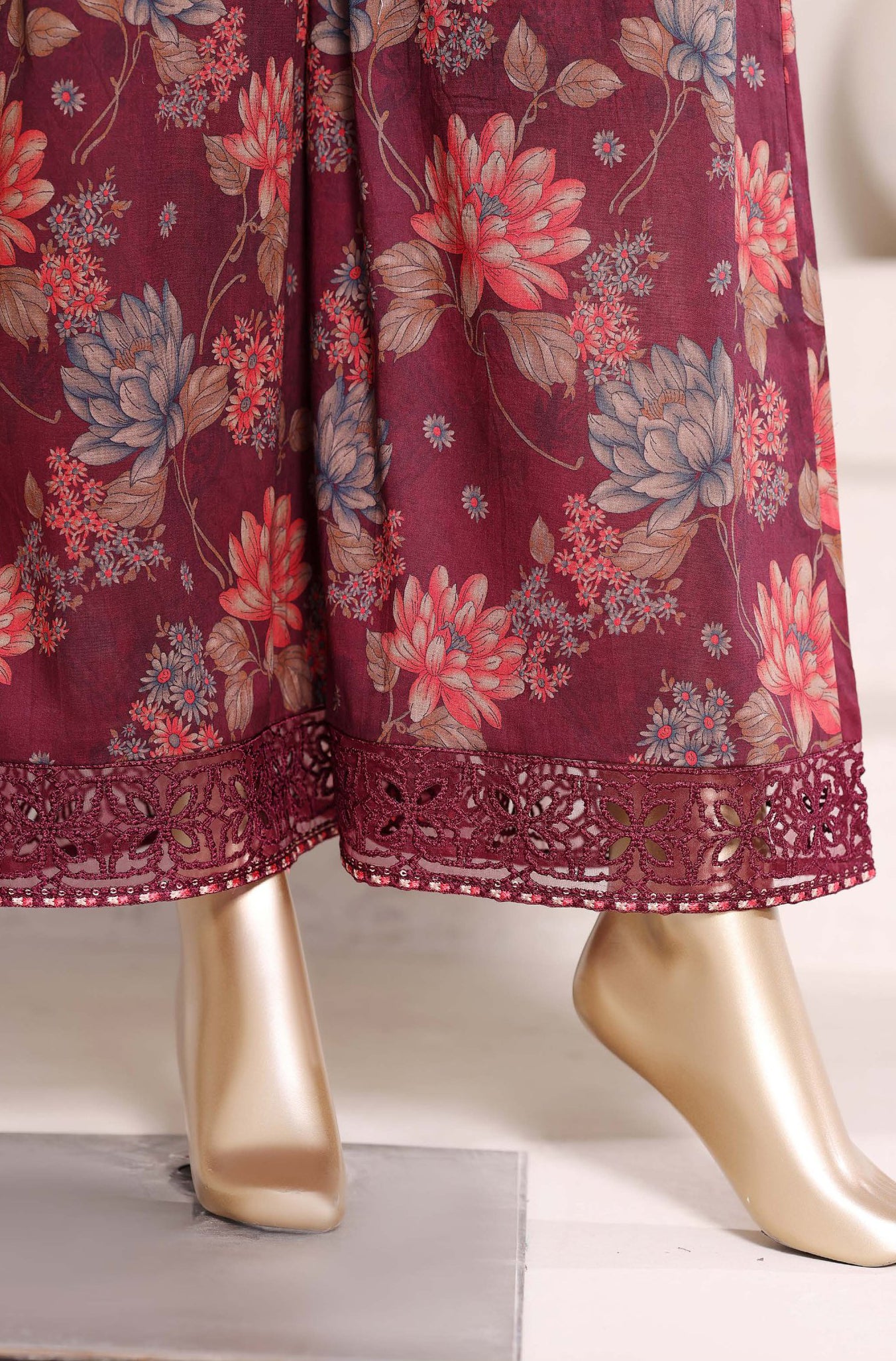 Malika by Sadabahar | Stitched Festive Vol-II Collection - 2026 (D-01)