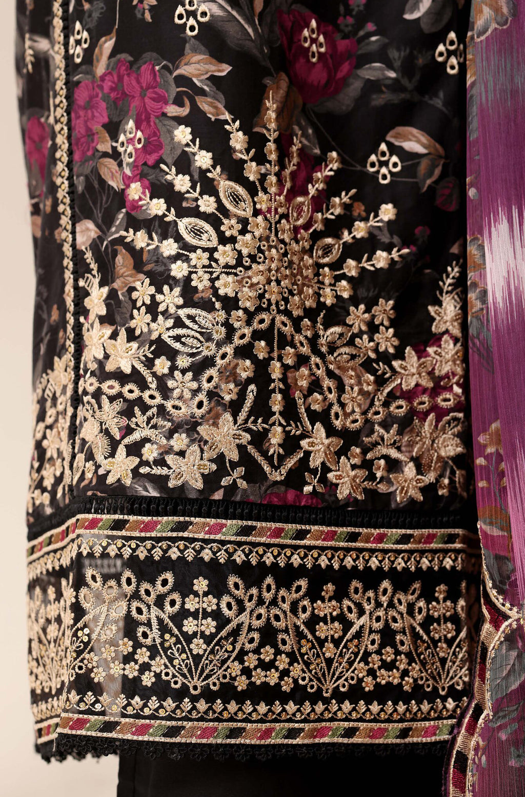 Signature by Sadabahar | Stitched Embroidered Festive Collection - 2026 (D-01)