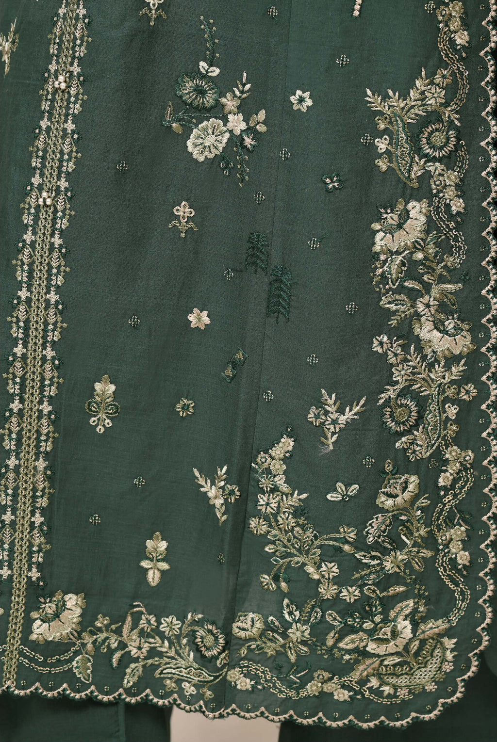 Sadabahar Stitched Luxury Embroidered Festive Vol-07 Collection - 2026 (D-01)