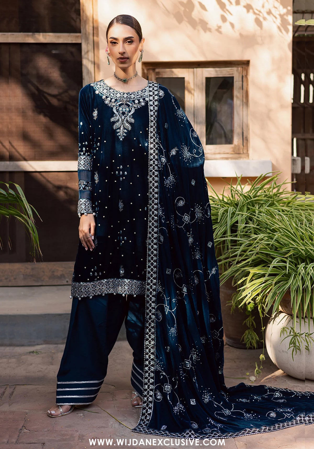 Maya by Nurèh | Unstitched Velvet Vol-II Wedding Edit - 2025 NW-114