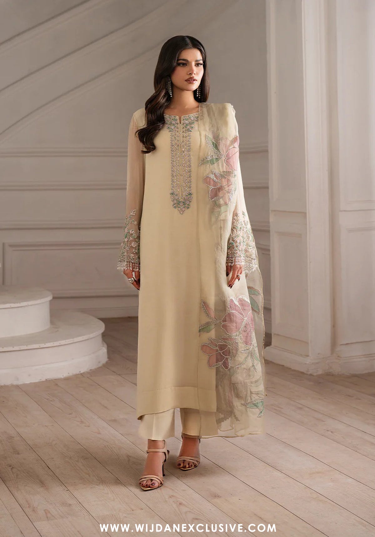 Iznik Unstitched Luxury Formals Collection - 2025 UE-413