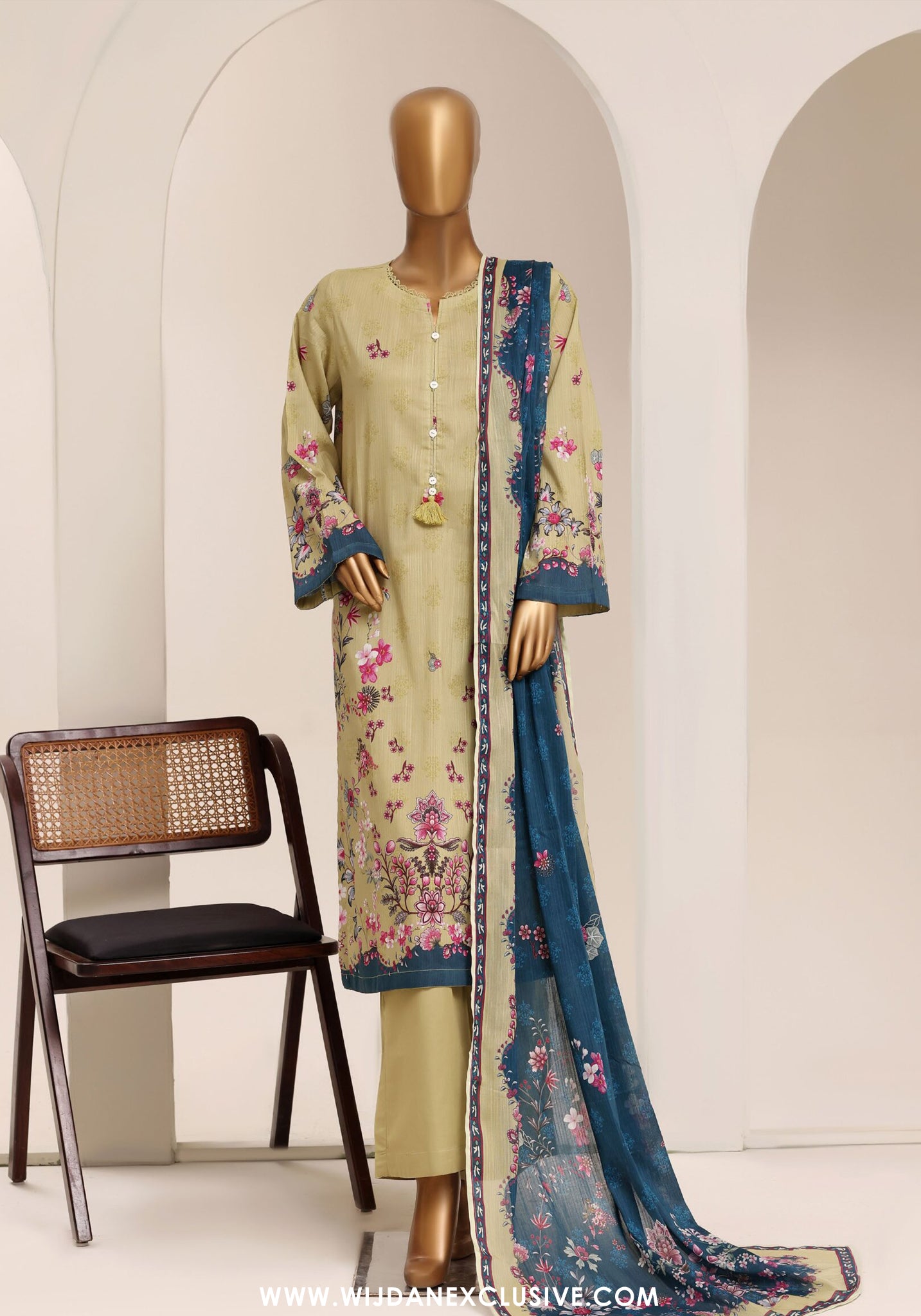 Sadabahar Stitched Printed Lawn Vol-13 Collection – 2026 (D-01)