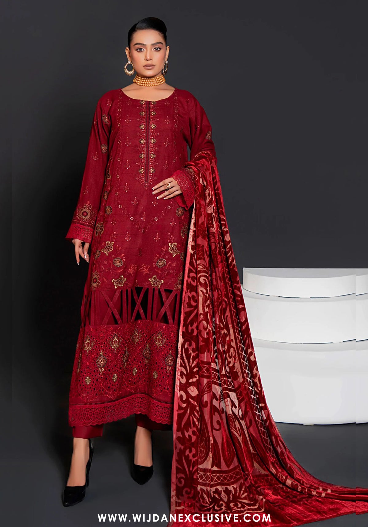 Palachi Unstitched Luxurious Embroirdered Winter Collection - 2025 (Red)