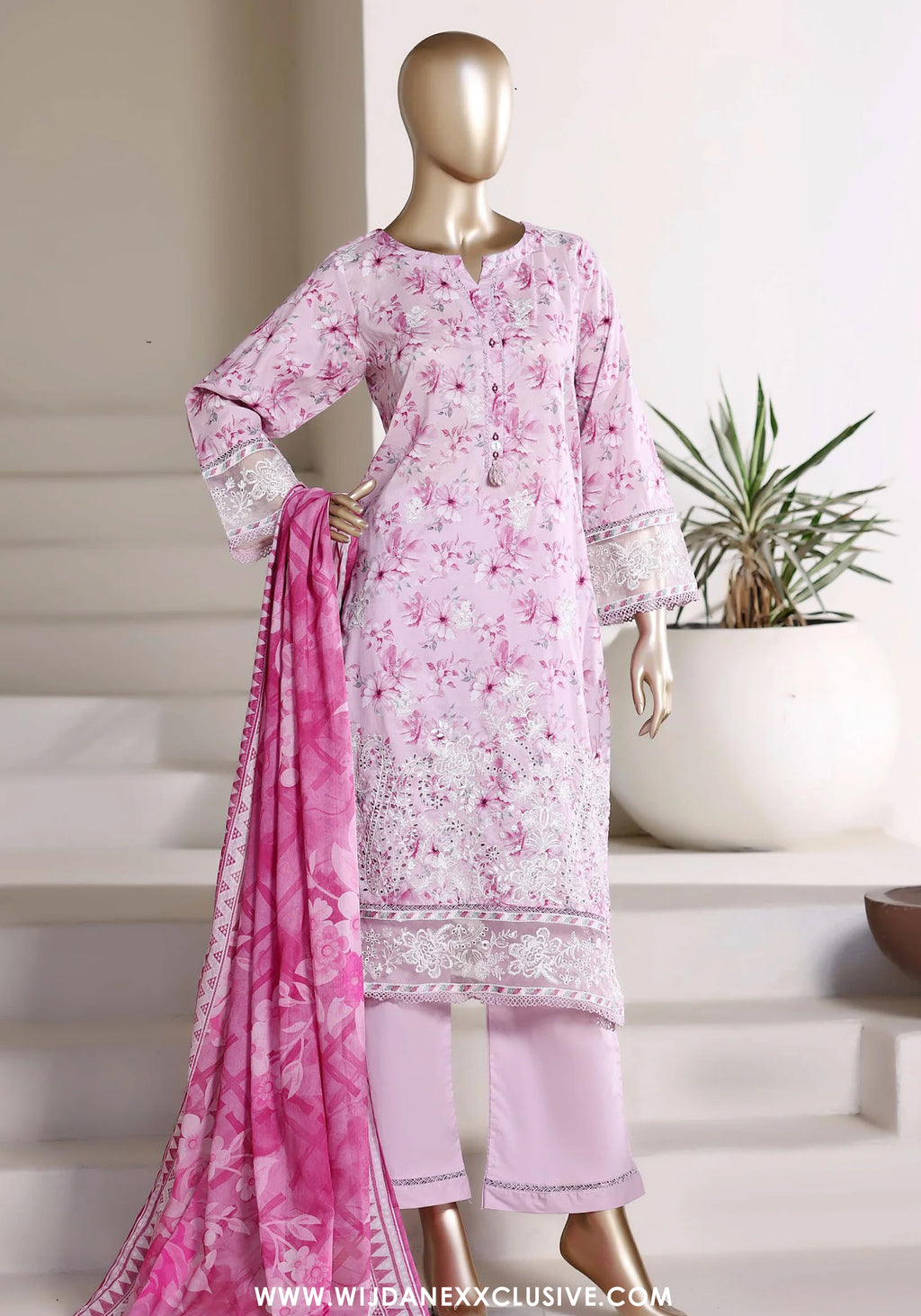 Amyrah by Sadabahar | Stitched Embroidered Festive vol-II Collection - 2026 (D-01)