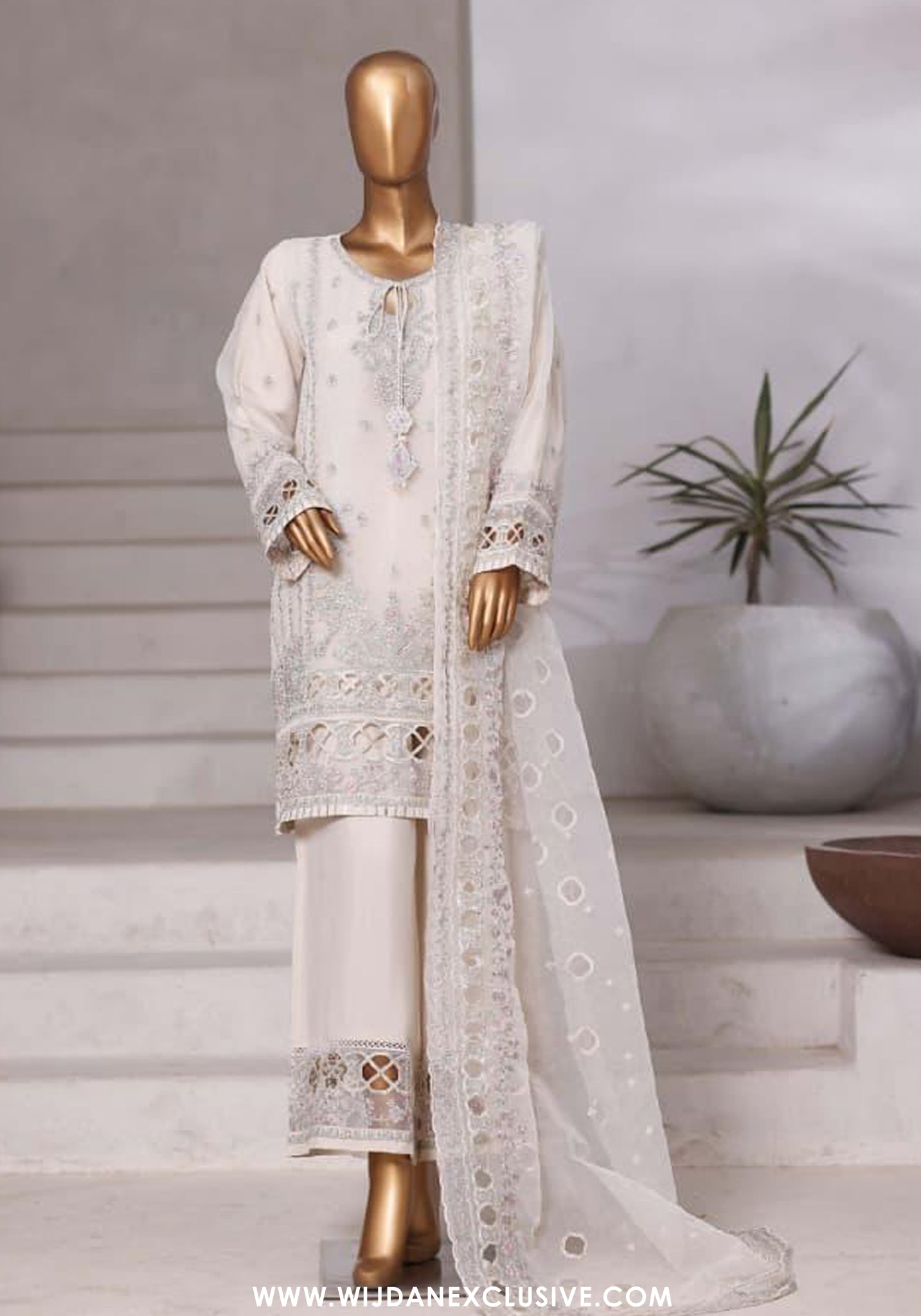 Mahpara by Sadabahar | Stitched Festive Embroidered Organza Vol-01 Collection - 2025
