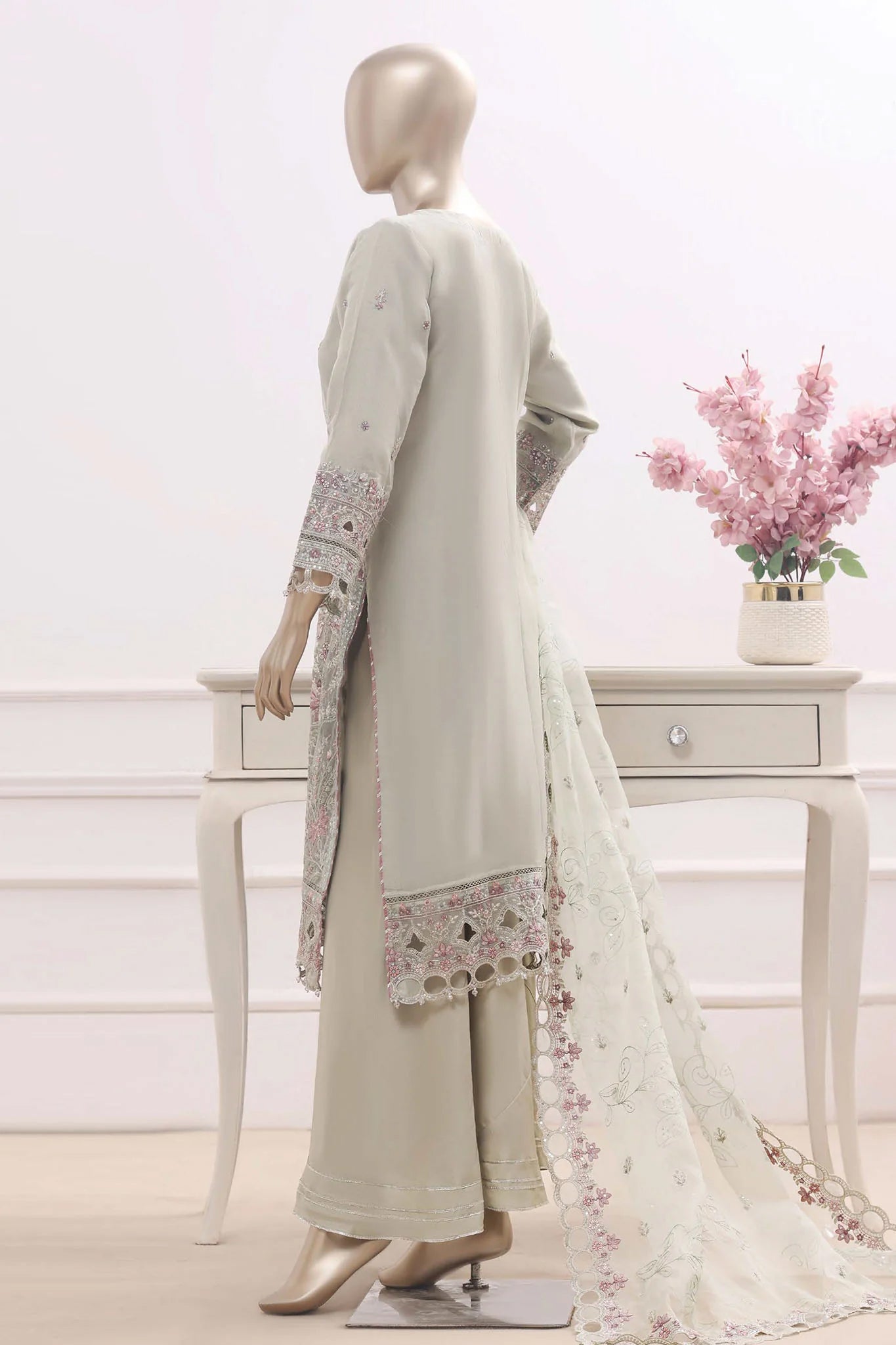 Sadabahar Mahpara Stitched Festive Formal Vol-01 Collection - 2026 (D-01)