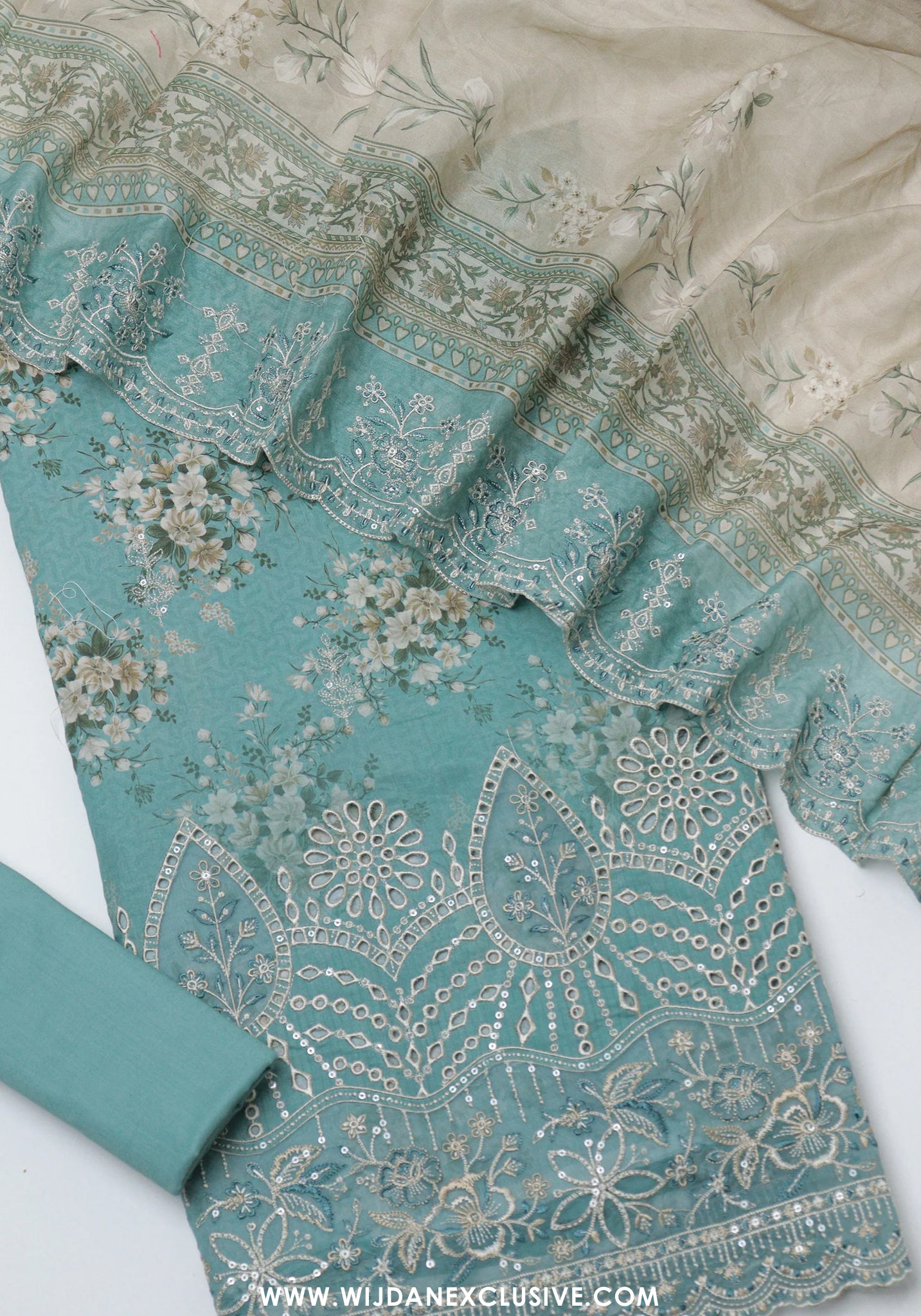 Bin Saeed Unstitched Embroidered Cambric Lawn Collection - 2026 (D-01)