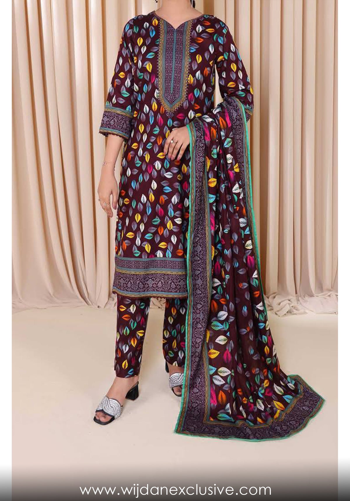 Designer Printed Cotton Lawn Collection'25 D-201