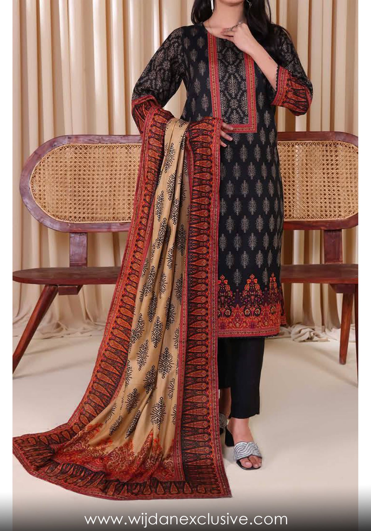 Designer Printed Cotton Lawn Collection'25 D-210