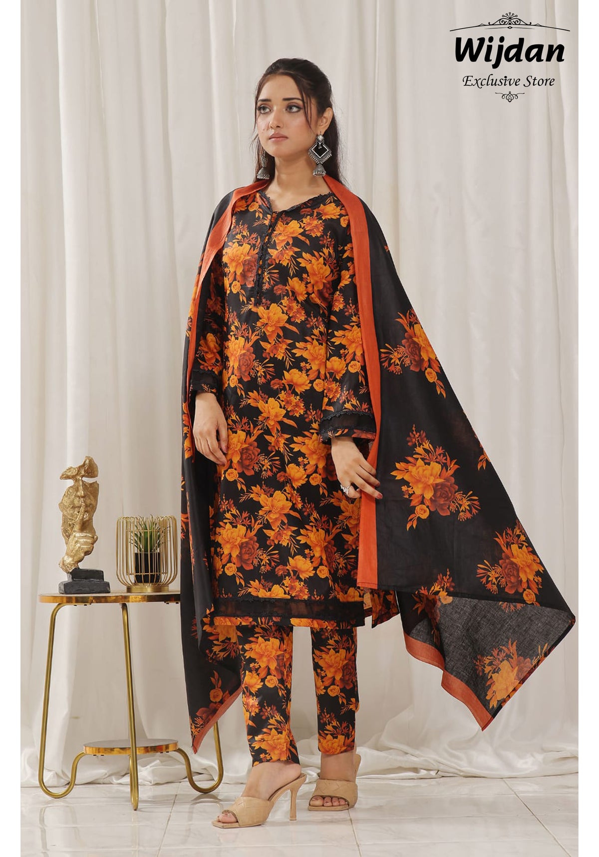 Designer Lawn 3PC Printed Collection D-22