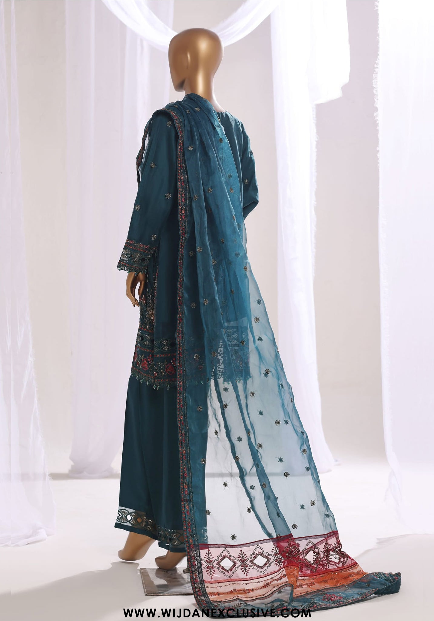 Mahpara by Sadabahar | Stitched Festive Embroidered Organza Vol-01 Collection - 2025 (GREEN)