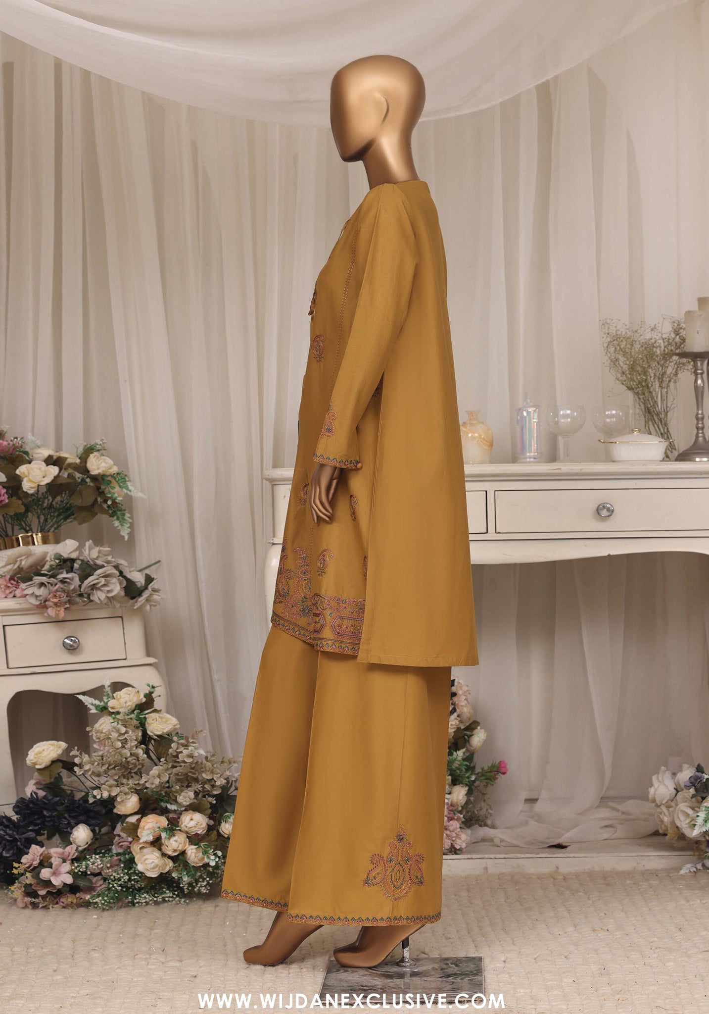 Bold & Slay by HZ Textile | Stitched Embroidered Co-ords Collection – 2026 (D-01)