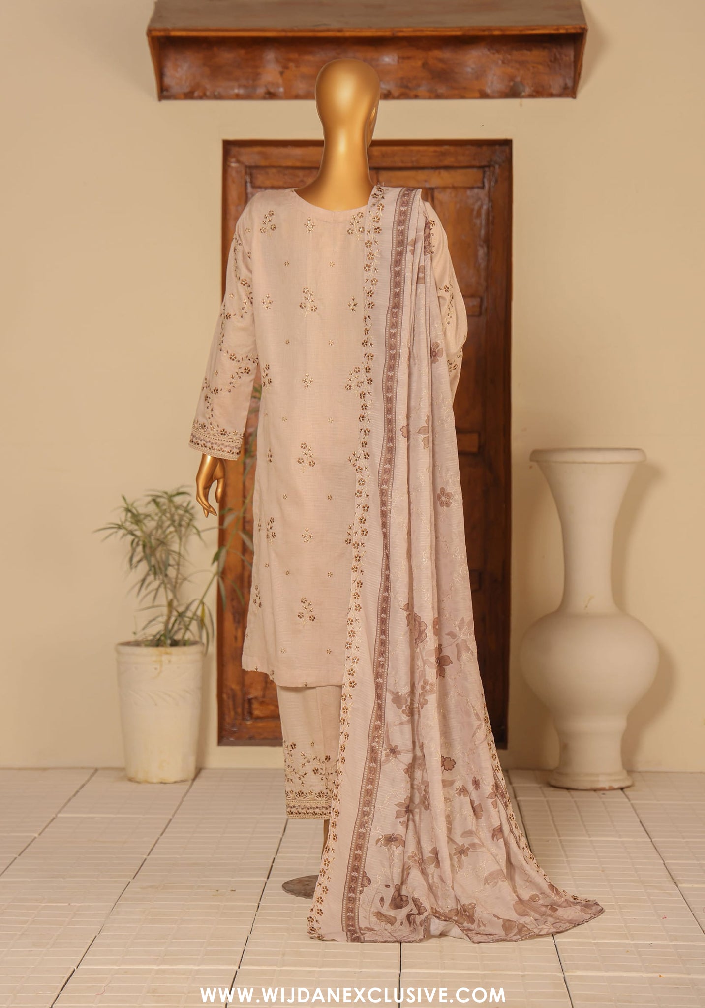 Mayaar by HZ Textile | Unstitched Embroidered Collection MEC-01