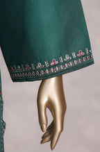Eclair by Sadabahar | Stitched 3pc Embroidered Lawn Vol-03 Collection - 2026 (D-02)