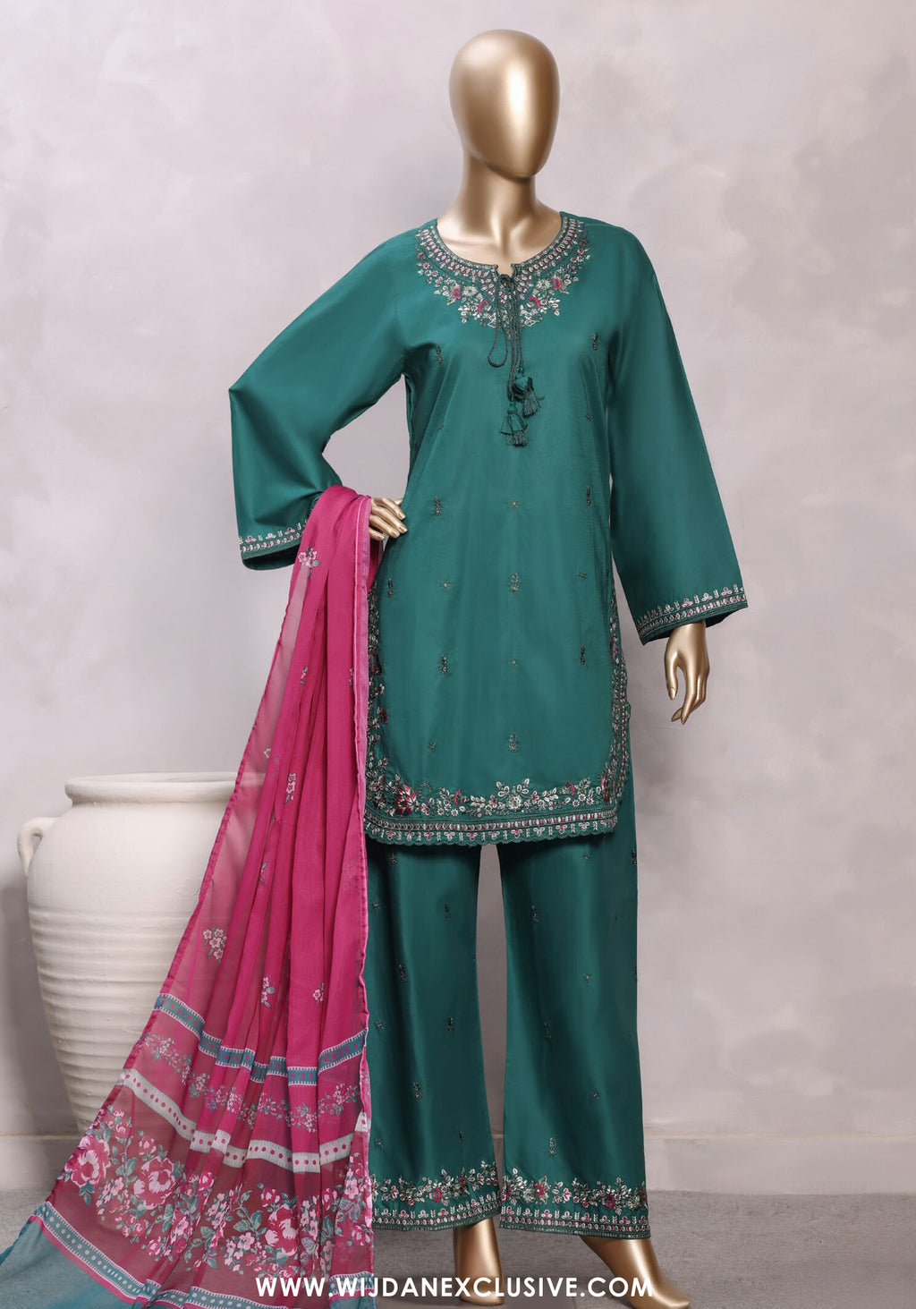 Eclair by Sadabahar | Stitched 3pc Embroidered Lawn Vol-03 Collection - 2026 (D-02)
