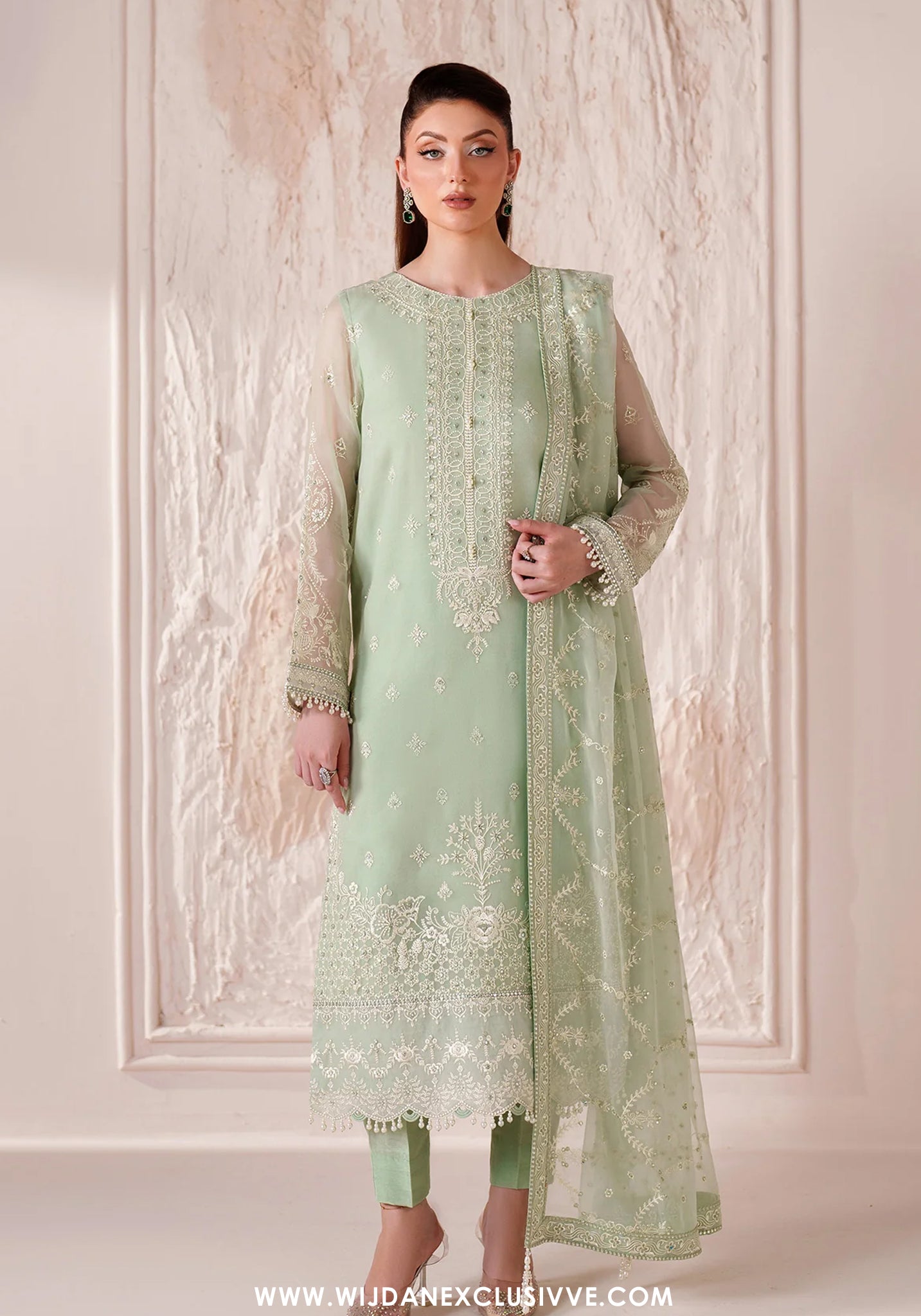 Alizeh Unstitched Threads Eid Festive Formal Collection - 2026 (ARDEN)