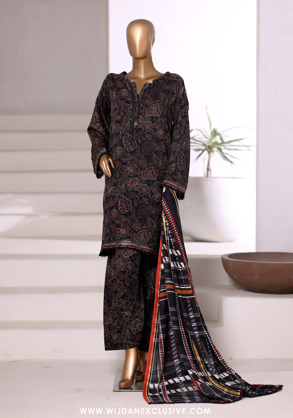 Malika by Sadabahar | Stitched Viscose Farshi Shalwar Vol-II Collection - 2025 (BLACK)