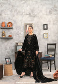 Yaadein by Tawakkal | Unstitched Fancy Heay Emb Velvet Collection - 2026 (D-5936)