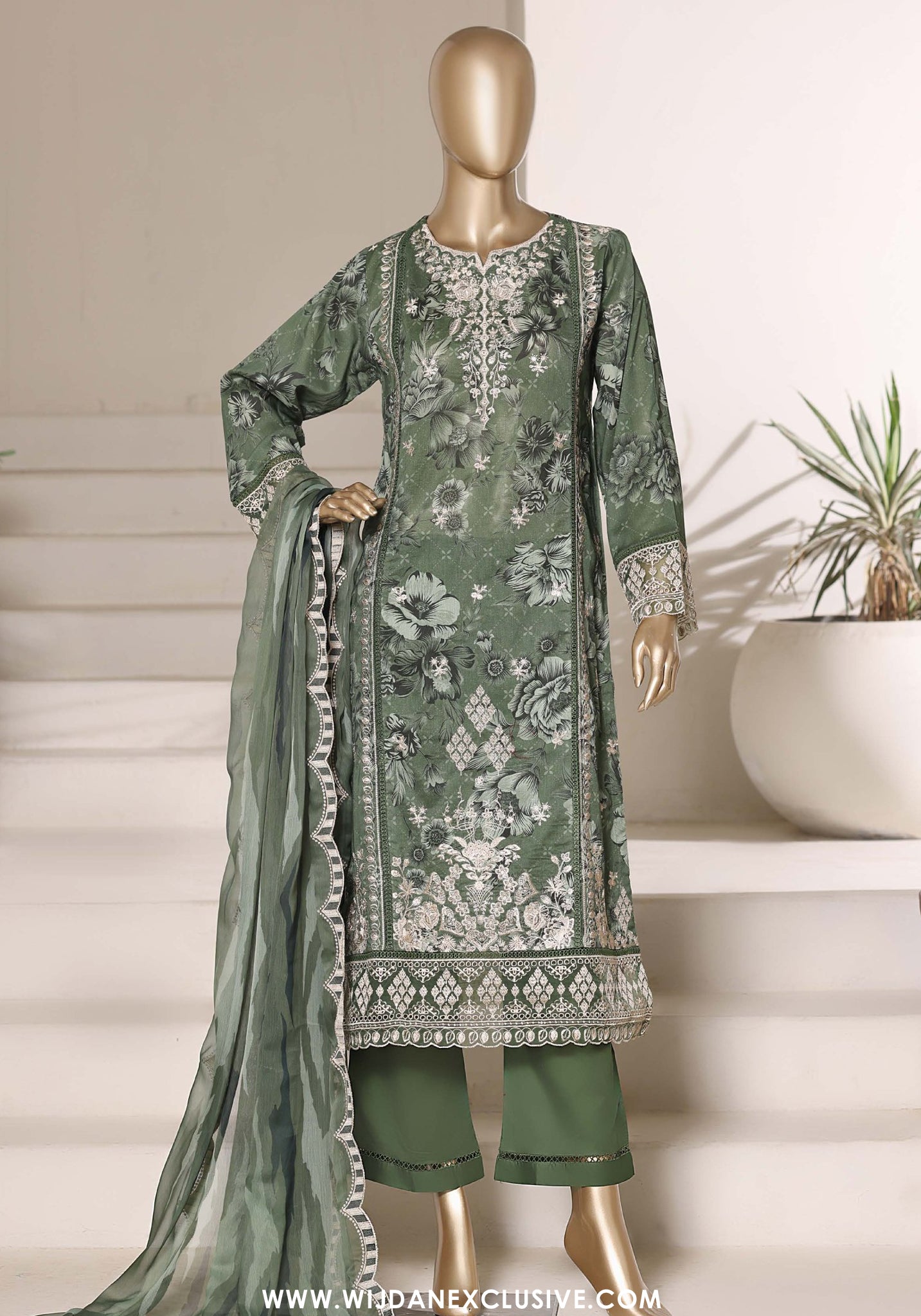 Sadabahar Signature Stitched Embroidered Lawn Vol-III Collection - 2026 (D-02)