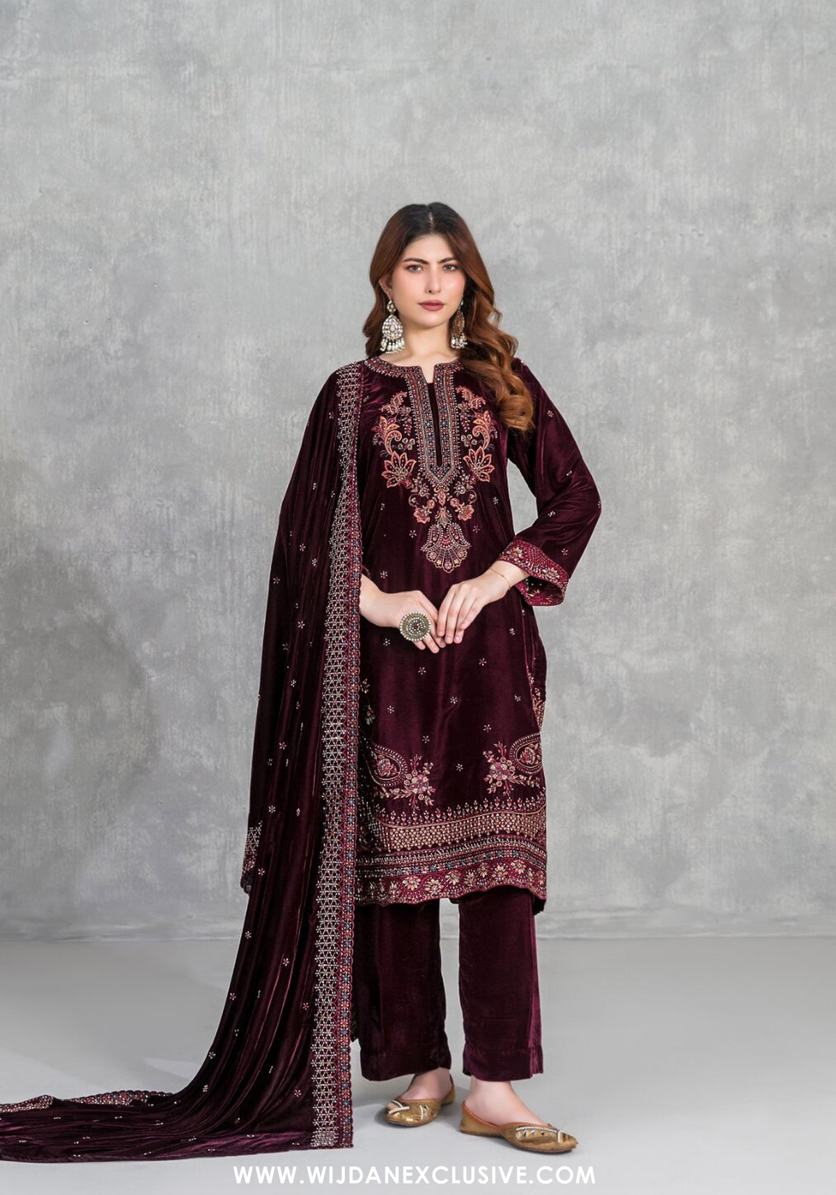 Sincera by Tawakkal | Unstitched Fancy Embroidered Velvet Collection - 2026 (D-5706)