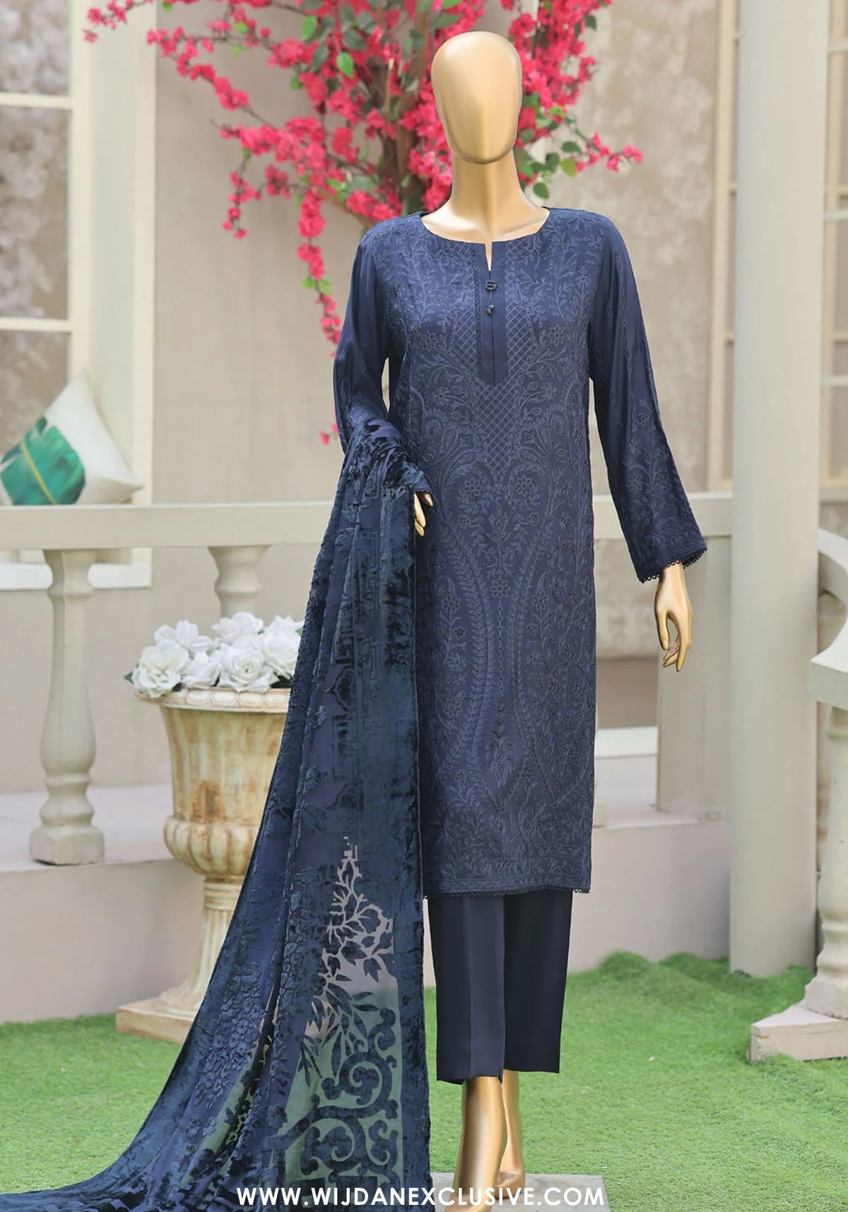 Royel Needleuork by HZ Textile | Unstitched Velevet Embroidered Collection'26 (D-02)