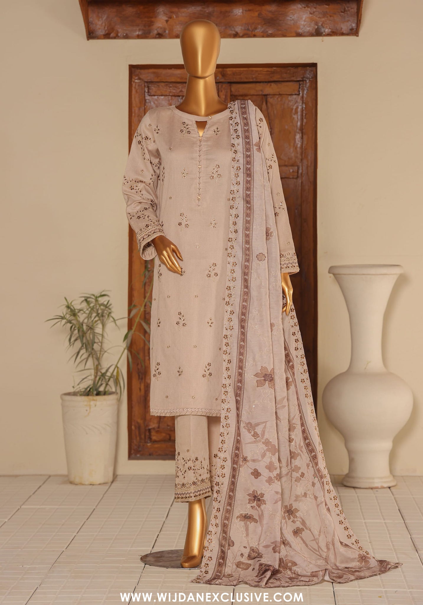 Mayaar by HZ Textile | Unstitched Embroidered Collection MEC-01